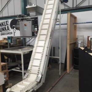 Bespoke Flighted Conveyors